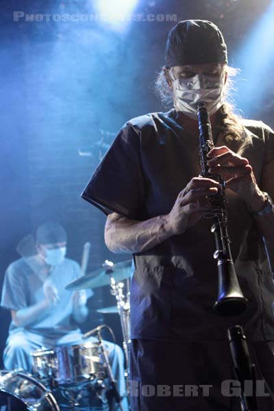 CLINIC - 2014-12-13 - PARIS - La Maroquinerie - 